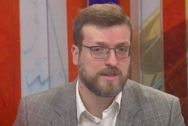 LAŽOMER: SRĐAN EGZEKUTOR NOGO