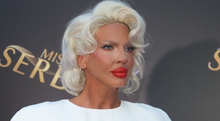 ŽELEO JE JELENU KARLEUŠU, A SADA JE PRIZNAO DA JE GEJ Poznat i moćan muškarac ostavio sve bez teksta