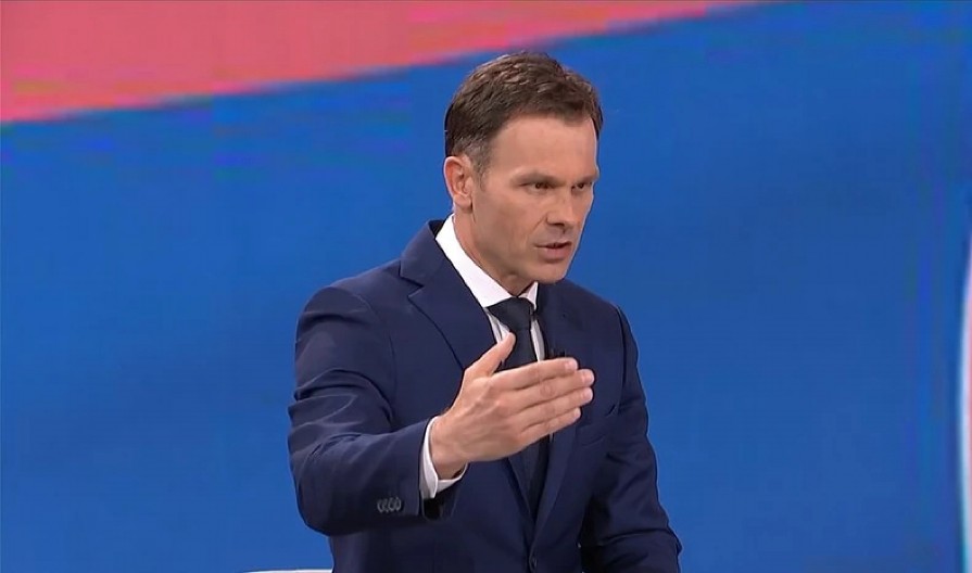 VUČIĆ JE JAK ČOVEK Siniša Mali otkrio ŠTA mu je predsednik rekao po izlasku sa VMA