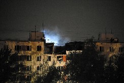 TROJE POGINULO U STRAVIČNOJ EKSPLOZIJI U MOSKVI Goreli stanovi, deo zgrade se urušio, ima i povređenih (FOTO/VIDEO)