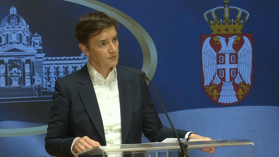 SVE JE SAMO IZGOVOR, PARAVAN, OD POČETKA JE SVE POLITIKA Brnabić razmontirala blokadere foteljaše
