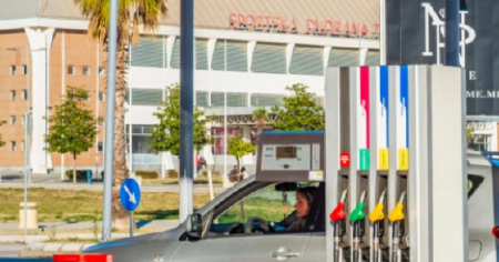 OGLASILA SE BAKA DEVOJČICE (12) KOJA JE BILA UKRADENA S AUTOMOBILOM NA PUMPI Evo šta je ispričala