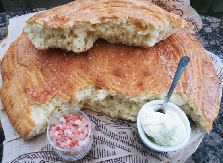 DOMAĆA POGAČA SA JOGURTOM Pravi se bez kvasca, a mekana i gotova za 25 minuta