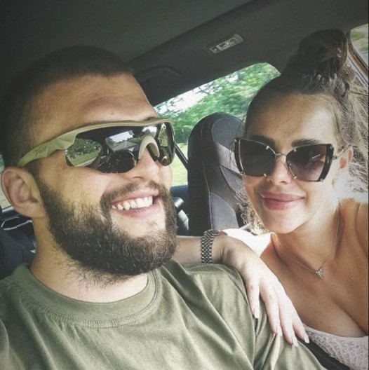 VELIKA LJUBAV BOGDANE RAŽNATOVIĆ OD KOJE JE MORALA DA ODUSTANE Procurila fotografija nastala pre braka sa Veljkom