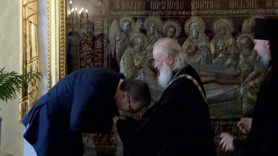 "SRBIJA CENI PATRIJARHA KIRILA KAO ISKRENOG PRIJATELJA" Vučić: "Snažno podiže glas u zaštitu srpskih svetinja i vernog naroda na Kosovu i Metohiji" (FOTO/VIDEO)