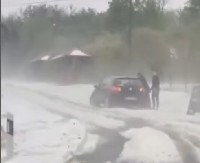 APOKALIPTIČNI PRIZOR IZ KRAGUJEVCA! Vozač rekao jednu jezivu rečenicu dok je pokušavao da se probije kroz NEVREME (VIDEO)