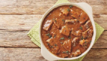 GULAŠ SA PIVOM Sočni specijalitet koji pomera granice dobrog ukusa, za ručak koji se pamti