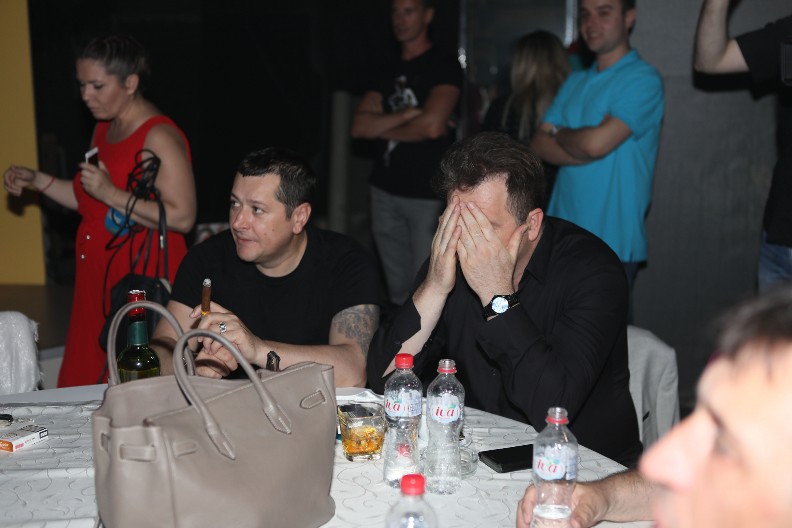 RAZVEO SE, PA SMUVAO 14 GODINA MLAĐU! "Nedostaje mi da živim sa sinovima..."