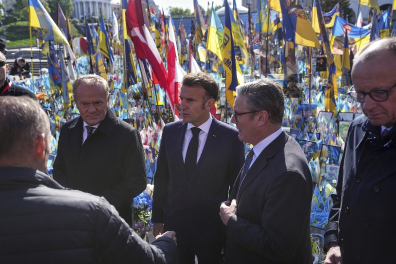 "KOALICIJA VOLJNIH" HOĆE DA SE RAT NASTAVI? Bizarna izjava posle Putinove ponude, sve je osuđeno na propast?