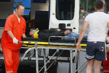 OBOREN PEŠAK U SREMSKIM KARLOVCIMA Odmah prevezen u KCV