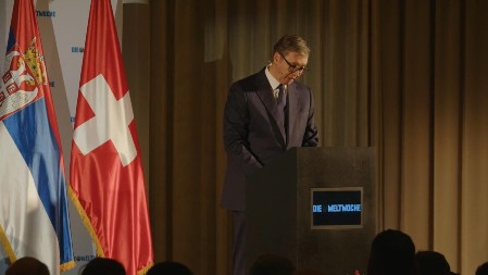 NAKON VUČIĆEVE POSETE CIRIHU: 18 radnika iz Srbije dobilo povišicu