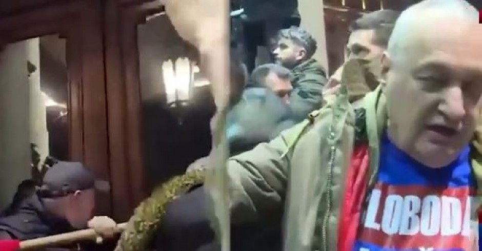 ŠOLAK I ĐILAS VIŠE I NE KRIJU: Žele da na vlast vrate pokret Otpor i Srđu Popovića koji za CIA sprovodi obojene revolucije!