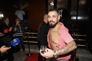 DARKO LAZIĆ MORA NA JOŠ JEDNU OPERACIJU? Isplivali svi detalji, folker nabacio 15 kilograma