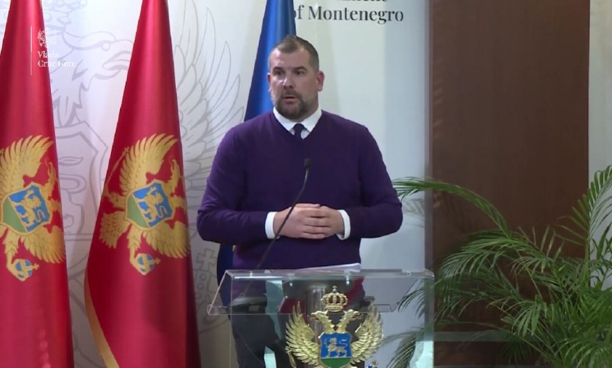 KRAPOVIĆ: Pozivam vlasti u Prištini da što pre oslobode trojicu crnogorskih državljana!