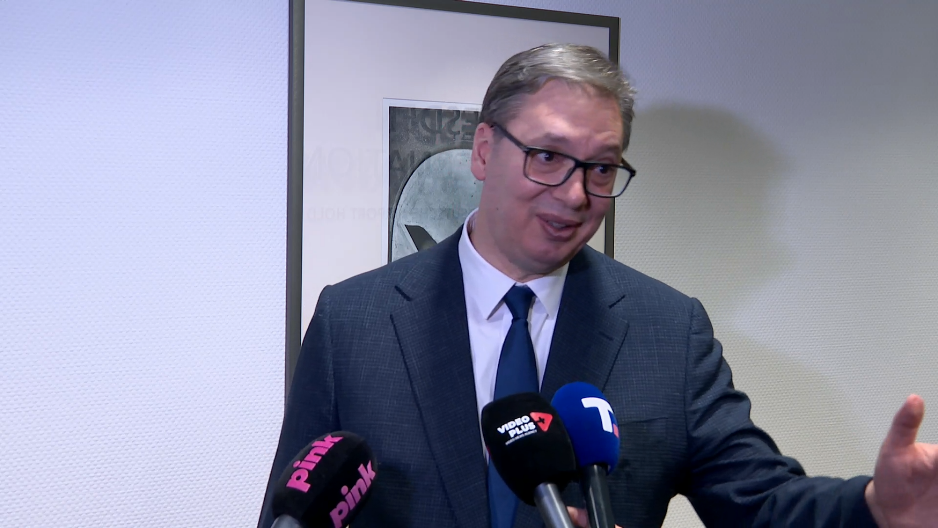 ''STOTINE MILIONA EVRA ULOŽENO DIREKTNO ZA RUŠENJE I PROMENU VLASTI U SRBIJI'' Vučić o finansiranju pokušaja obojene revolucije