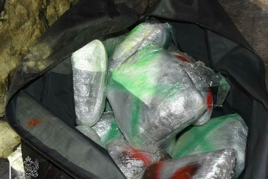 ZAPLENJEN KILOGRAM MARIHUANE U PRIJEPOLJU Pao ključni član lokalne mreže trgovine drogom