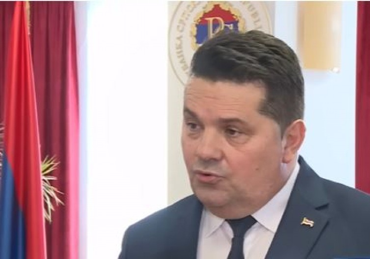REPUBLIKA SRPSKA NAJAVLJUJE SAMOOPREDELJENJE Narodna skupština usvojila zaključke povodom dolaska Кurtija u Sarajevo