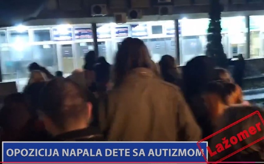 SKANDALOZNO! Opozicija napala dete sa autizmom (VIDEO)