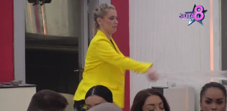 MILICA NASRNULA NA TERZU Polila ga vodom, pa sa stomakom do zuba jurila po kući, opšta pometnja u Eliti!