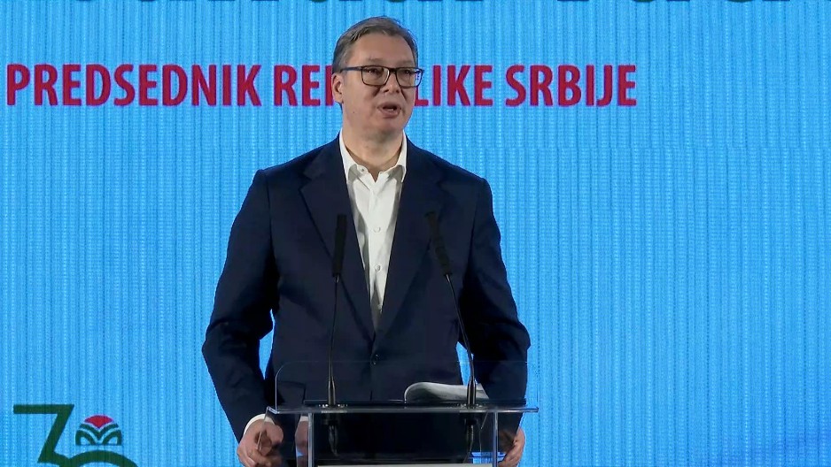 VUČIĆ NA SVEČANOSTI POVODOM OBELEŽAVANJA 30 GODINA SAVEZA VOJVOĐANSKIH MAĐARA: Danas nemamo veće prijatelje! Srbija je druga najbrže rastuća ekonomija