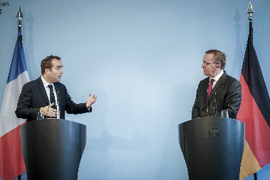 SAD JE SVE JASNO! Evo ko insistira da se rat u Ukrajini nastavi!