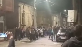 POTRES MOZGA, PRELOMI VILICA... Za ove povrede koje je narod dobio zbog huliganstva blokadera u Nišu pre dva meseca NIKO NIJE ODGOVARAO!