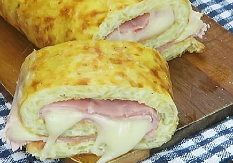 SLANA ŠTRUDLA SA ŠUNKOM I SIROM Savršenstvo u svakom zalogaju, ovakvu do sada niste jeli