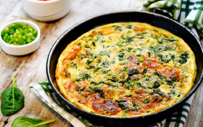 OMLET SA SPANAĆEM IZ RERNE Klasik na drugačiji način, osvojiće vas ukusom, a pravi se lako