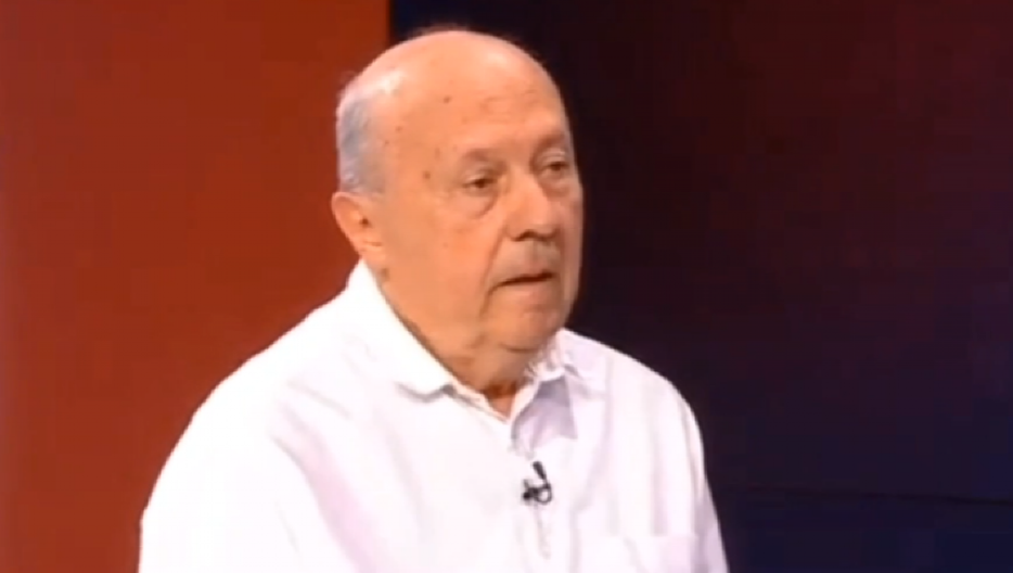 PROFESOR KOJI PODRŽAVA BLOKADERE OBJASNIO DO KAKVIH PROBLEMA MOGU DOVESTI BLOKADE: Nadamo se uskoro nastavi uživo (VIDEO)