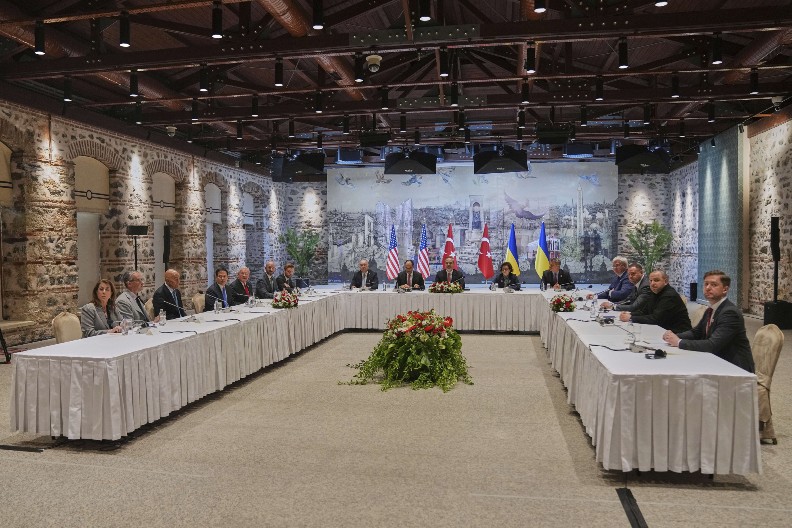 OKONČAN SASTANAK DELEGACIJE RUSIJE I UKRAJINE U ISTANBULU!