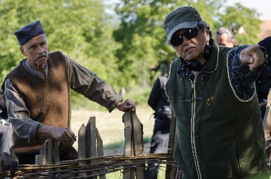 "PAZI ŠTA RADIŠ, ZNAMO GDE ŽIVIŠ" Naš glumac (71) dobijao jezive pretnje smrću, otkrio detalje koji lede krv u žilama!