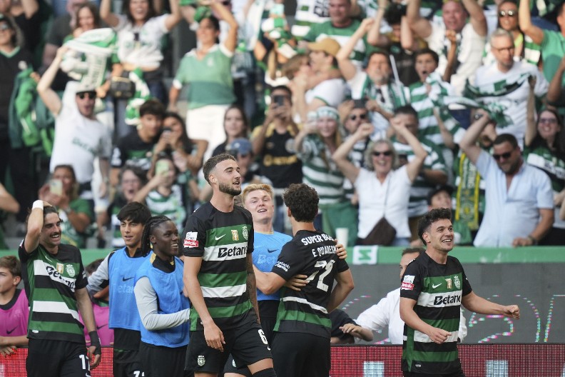 FEŠTA U LISABONU Sporting 21. put šampion Portugala