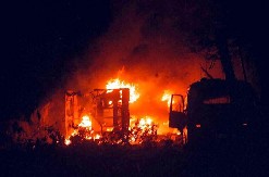 NATO RAKETE PALE NA KBC DRAGIŠA MIŠOVIĆ Tog 20. maja 1999. godine stradalo je  7 gardista, 3 pacijenta i čuvar - SLIKE UŽASA SE NE ZABORAVLJAJU