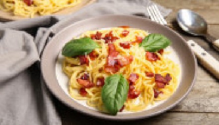 PASTA KARBONARA Ovako je prave Italijani i zato je hrskava i kremasta, bolju niste jeli