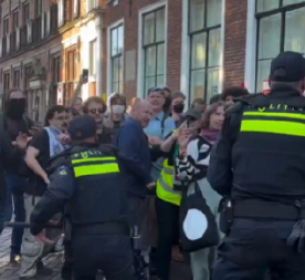 BRISANJE PROTESTA ZA ČAS Pendreci, suzavac i nula tolerancije za blokadere u Holandiji (VIDEO)