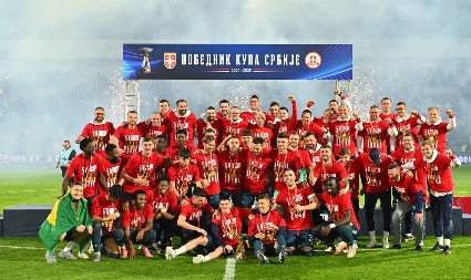 CRVENO-BELA DOMINACIJA KRUNISANA PETOM DUPLOM KRUNOM Zvezda po peti put uzastopno osvojila Kup Srbije, prekidi i Bruno Duarte obeležili finale u Zaječaru