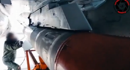 KO KRENE NA RUSIJU, ŠALJU OVU ZVER NA NJIH! Projektili sa nuklearnim bojevim glavama uteruju strah u kosti neprijatelju (VIDEO)