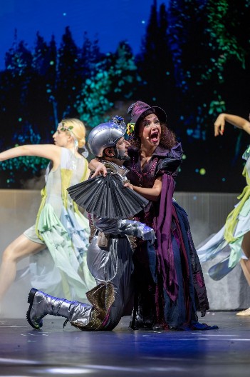 SVE JE SPREMNO ZA SPEKTAKULARNU PREMIJERU „IVICE I MARICE“ Glavni glumci otkrivaju detalje magije koja vas čeka na sceni Teatra Odeon! Bajka koja će osvojiti sve generacije