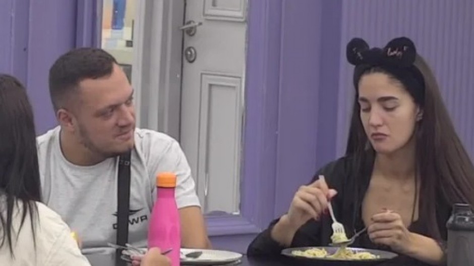 ANĐELA ĐURIČIĆ PROGOVORILA O FILMOVIMA ZA ODRASLE! Gastoz zanemeo od šoka! (FOTO)