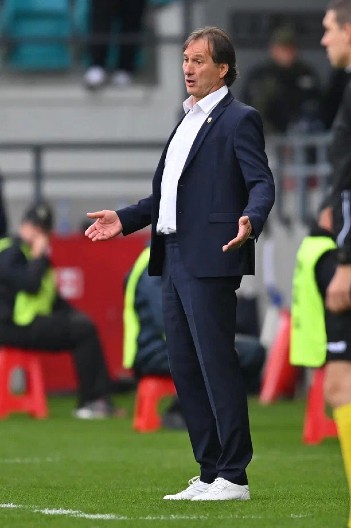 NEKIMA BIH SE ODMAH ZAHVALIO Drama u Vojvodini, trener besan na igrače