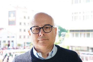 "GEBELS JE MALA MACA ZA NJIH! NEMA NAŠIH ČLANOVA NI SIMPATIZERA ISPRED SUDA U NOVOM SADU!" Jasna poruka lidera SNS Vučevića blokaderima