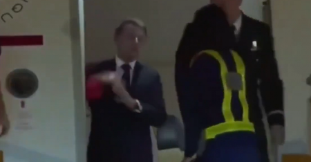 MAKRONU ŽENA UDARILA ŠAMAR Kamere sve snimile, društvene mreže gore (VIDEO)