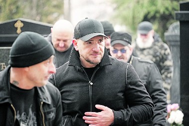 SEDAM GODINA OD UBISTVA KUMA LUKE BOJOVIĆA Miloradović ubijen na Karaburmi dok je sa suprugom sedeo na klupi