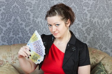 SAMO ZA JEDAN ZNAK HOROSKOPA BIĆE UBRZO PARA KAO SALATE Neka se pripreme dobro, novac im stiže u lavinama