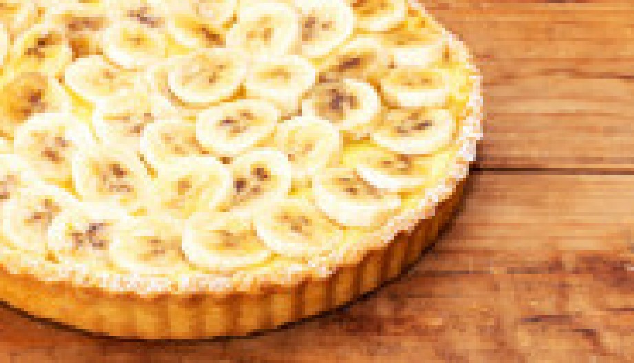 NEODOLJIVI TART SA BANANAMA Mirisni desert koji osvežava i sladi u isto vreme, otopićete se od miline