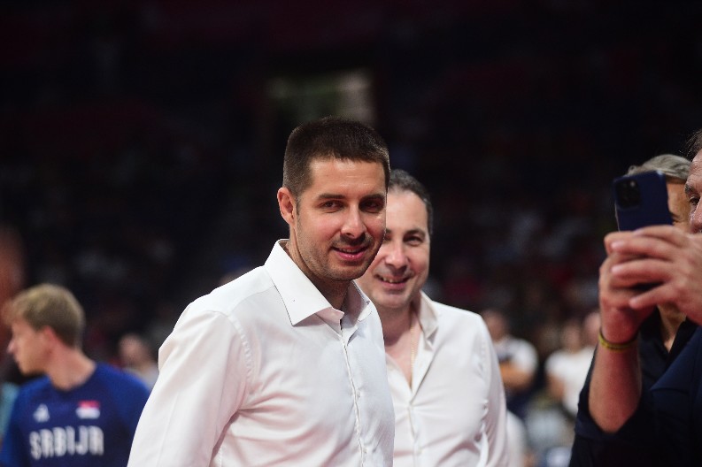 PONOVO U CRNO-BELOM OKRUŽENJU Milenko Tepić se i zvanično vratio u Partizan