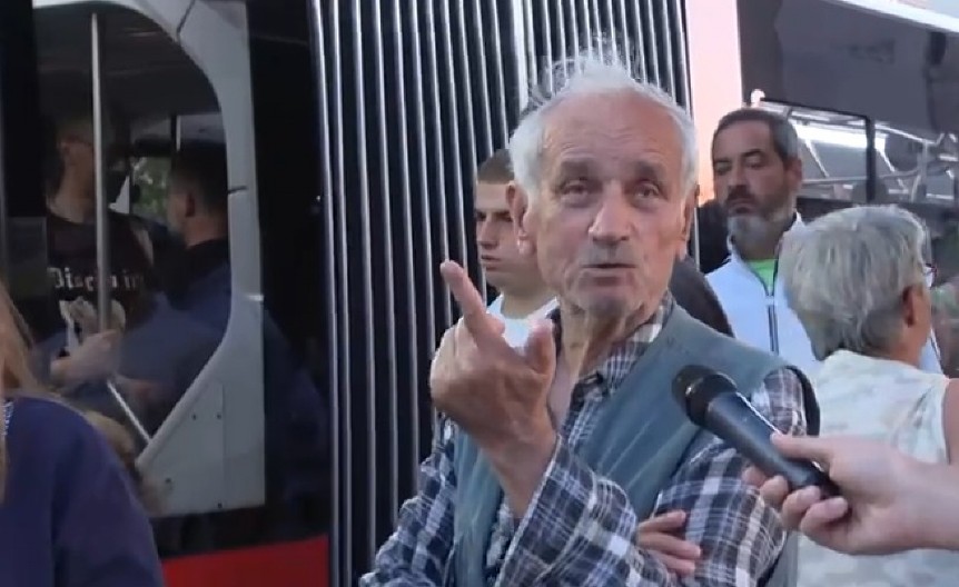 BEOGRAĐANI BESNI ZBOG HAOSA BLOKADERA "Znamo da goveda imaju rogove, ali ovo su goveda bez rogova!" (VIDEO)