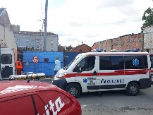 RADNIK PAO SA GRADILIŠTA I POGINUO Tragedija na Vračaru