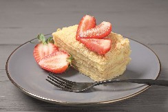 NAPOLEON TORTA Kremasta i jednostavna poslastica ukusa koji se ne zaboravlja