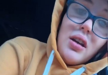 ''UHVATITE ME AKO MOŽETE'' Devojka izvela filmsko bekstvo iz zatvora, pa se smejala policiji u lice - sve prenosila UŽIVO! (VIDEO)